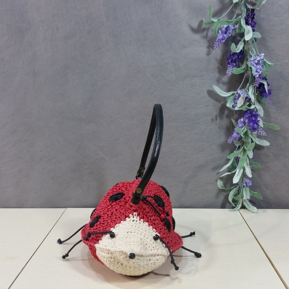 Woven Ladybug Hand Purse - Picture 8 of 8